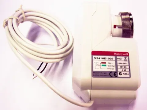 Honeywell M7410E1002 actuator 24v 0/2-10vdc